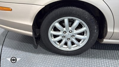 Lot 835 - 2003 JAGUAR S-TYPE V6 SE AUTO