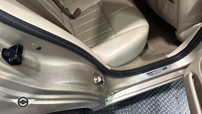 Lot 835 - 2003 JAGUAR S-TYPE V6 SE AUTO