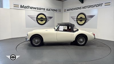 Lot 845 - 1960 MG A