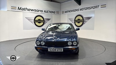 Lot 147 - 1998 JAGUAR XJ SPORT V8 AUTO