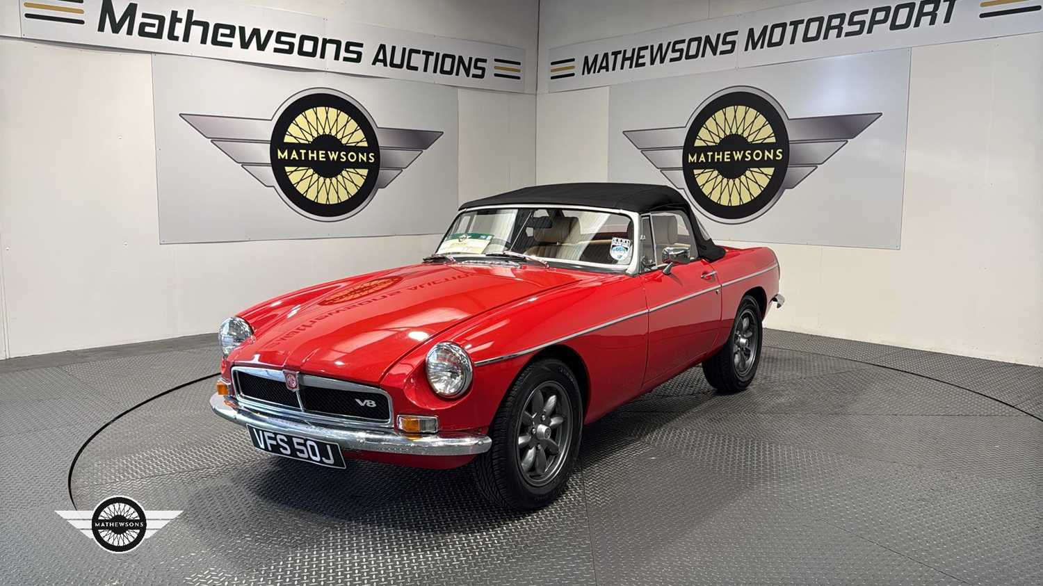 Lot 774 - 1971 MG B