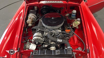 Lot 774 - 1971 MG B
