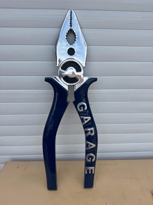 Lot 521 - CAST ALUMINIUM PLIERS 36" X 12"