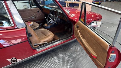 Lot 776 - 1972 TRIUMPH STAG