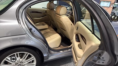 Lot 745 - 2007 JAGUAR S-TYPE SE TD AUTO