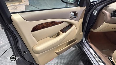 Lot 745 - 2007 JAGUAR S-TYPE SE TD AUTO