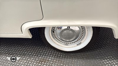 Lot 361 - 1960 FORD ZODIAC
