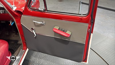 Lot 361 - 1960 FORD ZODIAC