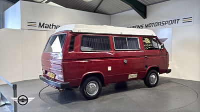 Lot 770 - 1986 VOLKSWAGEN TRANSPORTER 78PS