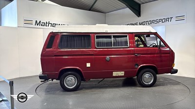 Lot 770 - 1986 VOLKSWAGEN TRANSPORTER 78PS
