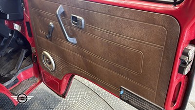 Lot 770 - 1986 VOLKSWAGEN TRANSPORTER 78PS