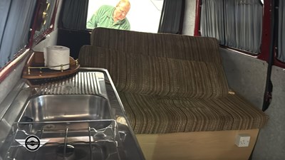 Lot 770 - 1986 VOLKSWAGEN TRANSPORTER 78PS