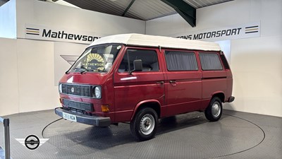 Lot 770 - 1986 VOLKSWAGEN TRANSPORTER 78PS