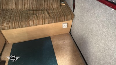 Lot 770 - 1986 VOLKSWAGEN TRANSPORTER 78PS