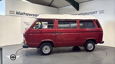 Lot 770 - 1986 VOLKSWAGEN TRANSPORTER 78PS