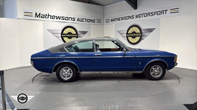 Lot 72 - 1975 FORD GRANADA GHIA CPE AUTO