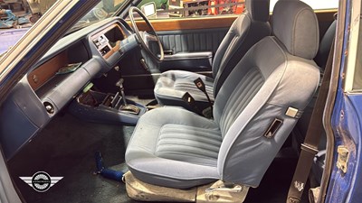 Lot 72 - 1975 FORD GRANADA GHIA CPE AUTO