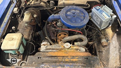 Lot 72 - 1975 FORD GRANADA GHIA CPE AUTO