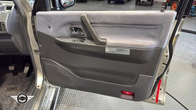 Lot 95 - 1998 MITSUBISHI SHOGUN GLS TD