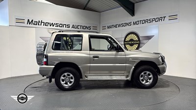 Lot 95 - 1998 MITSUBISHI SHOGUN GLS TD