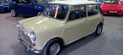 Lot 300 - 1969 MORRIS MINI COOPER S