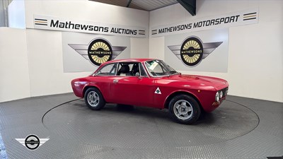 Lot 313 - 1972 ALFA ROMEO 2000 GT VELOCE