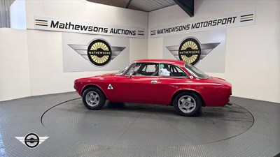 Lot 313 - 1972 ALFA ROMEO 2000 GT VELOCE