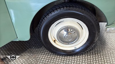 Lot 789 - 1957 MORRIS MINOR