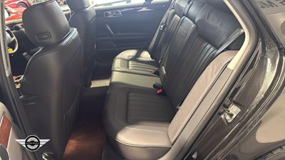 Lot 855 - 2010 VOLKSWAGEN PHAETON 4MOTION TDI SWB A