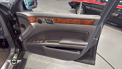 Lot 855 - 2010 VOLKSWAGEN PHAETON 4MOTION TDI SWB A