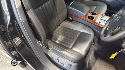 Lot 855 - 2010 VOLKSWAGEN PHAETON 4MOTION TDI SWB A
