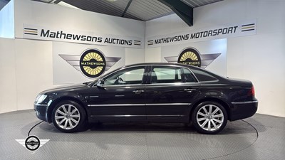 Lot 855 - 2010 VOLKSWAGEN PHAETON 4MOTION TDI SWB A