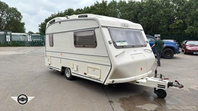 Lot 160 - CARLIGHT CARAVAN