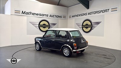Lot 889 - 1990 MINI COOPER