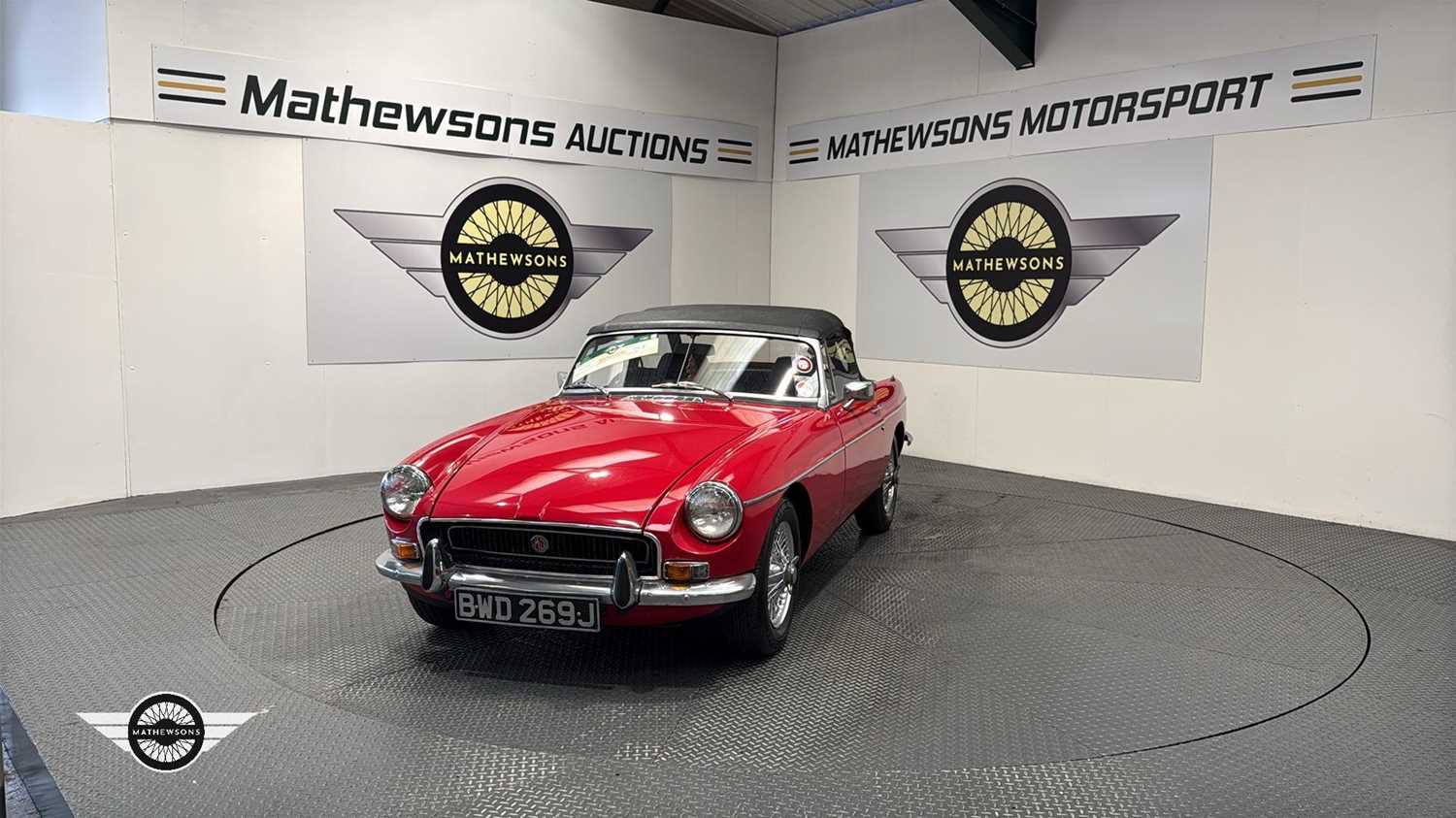 Lot 60 - 1971 MG B