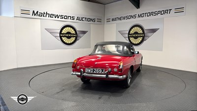 Lot 60 - 1971 MG B