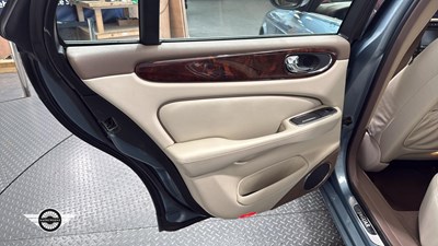 Lot 567 - 2006 JAGUAR XJ6 2.7 TDVI