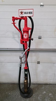 Lot 309 - TEXACO REPRO PUMP