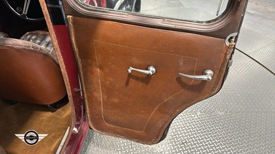 Lot 837 - 1946 MORRIS