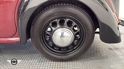 Lot 837 - 1946 MORRIS
