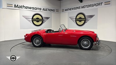 Lot 832 - 1961 MG MGA