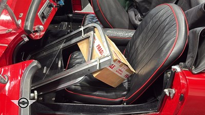 Lot 832 - 1961 MG MGA