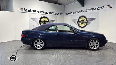 Lot 568 - 1999 MERCEDES CLK 230