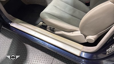 Lot 568 - 1999 MERCEDES CLK 230