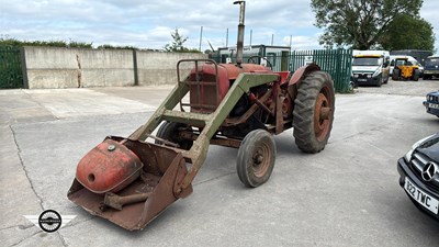 Lot 880 - 1956 NUFFIELD UNIVERSAL D4 TRACTOR