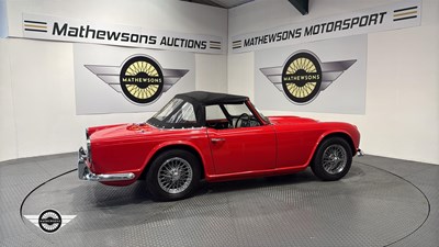 Lot 884 - 1964 TRIUMPH TR4