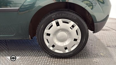 Lot 886 - 2004 FORD FIESTA LX