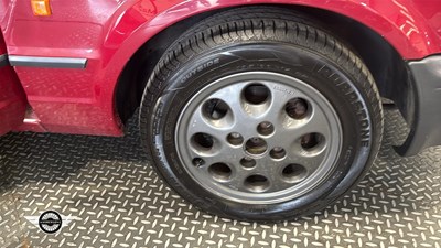 Lot 600 - 1988 FORD ORION L