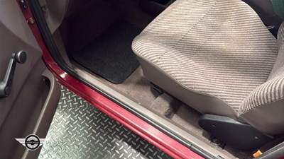 Lot 600 - 1988 FORD ORION L