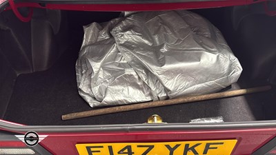 Lot 600 - 1988 FORD ORION L